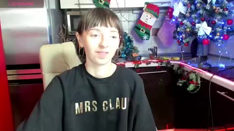 Snapshot of jessicaforris chatting on December 16, 11:01 am jessicaforris online show from December 16, 11:01 am