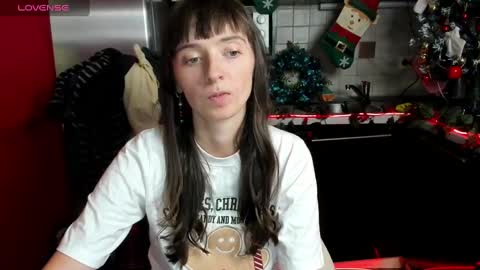 Snapshot of jessicaforris chatting on December 24, 10:44 am jessicaforris online show from December 24, 10:44 am