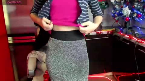 Snapshot of jessicaforris chatting on January 2, 10:48 am jessicaforris online show from January 2, 10:48 am