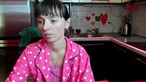 Snapshot of jessicaforris chatting on February 15, 10:55 am jessicaforris online show from February 15, 10:55 am