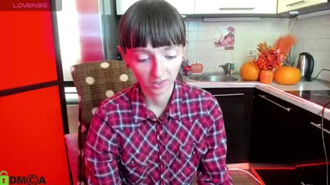 Snapshot of jessicaforris chatting on September 25, 7:01 am jessicaforris online show from September 25, 7:01 am