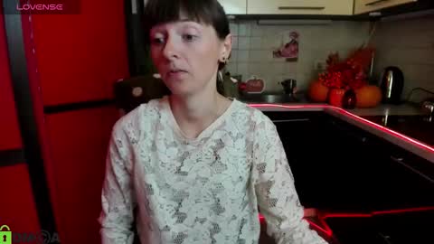 Snapshot of jessicaforris chatting on October 15, 7:08 am jessicaforris online show from October 15, 7:08 am