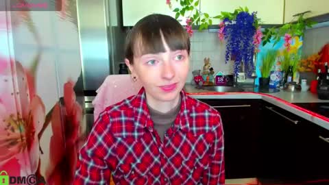 jessicaforris online show from March 12, 8:09 am