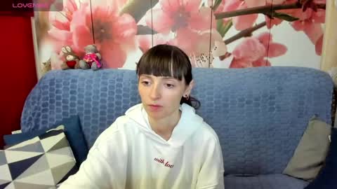jessicaforris online show from May 13, 7:17 am