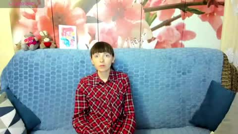 jessicaforris online show from June 3, 7:44 am