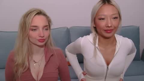 Jessica online show from November 21, 7:45 pm