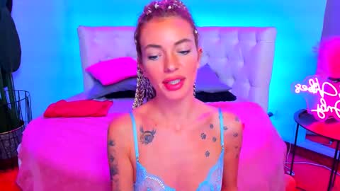 Jessy online show from October 21, 5:57 pm