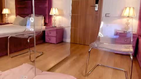 Snapshot of jessicasky_ chatting on June 14, 8:11 pm Jessy online show from June 14, 8:11 pm