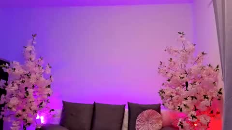 Gloria   online show from February 20, 5:23 am