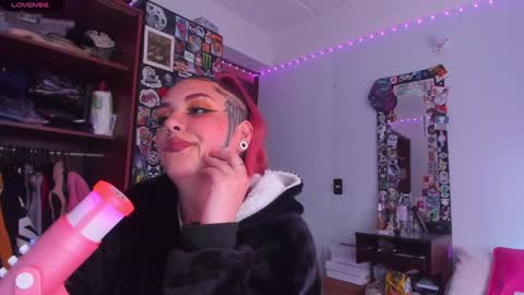 Your Sweet Angel online show from January 15, 8:48 pm