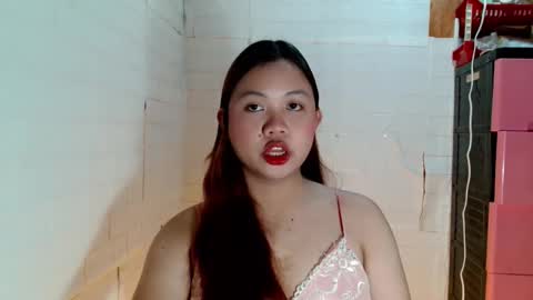 Snapshot of jessiefoxx0 chatting on December 3, 7:01 pm Jessie online show from December 3, 7:01 pm