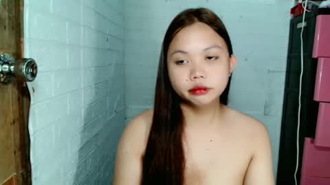 Snapshot of jessiefoxx0 chatting on February 5, 6:45 pm Jessie online show from February 5, 6:45 pm