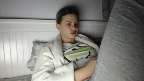 jessieryan online show from November 20, 2:12 am