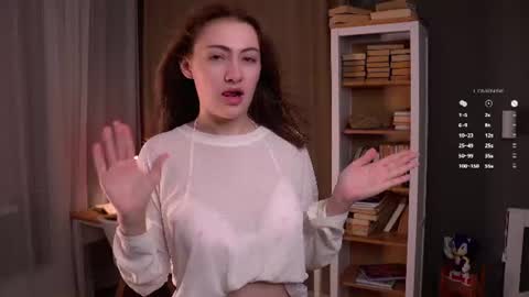 Stacy online show from August 3, 2:22 pm