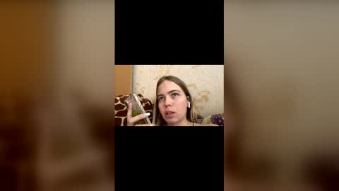 Snapshot of jessika_evans chatting on May 8, 11:04 am jessika_evans online show from May 8, 11:04 am