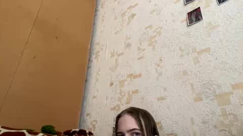 Snapshot of jessika_evans chatting on May 10, 11:48 am jessika_evans online show from May 10, 11:48 am