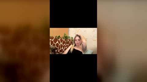 Snapshot of jessika_evans chatting on June 10, 9:30 am jessika_evans online show from June 10, 9:30 am