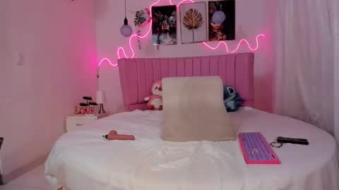 jessica online show from January 16, 4:38 am