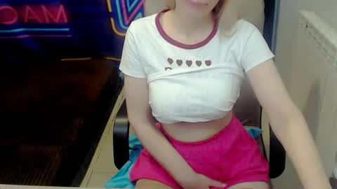 Victoria online show from February 11, 8:25 pm