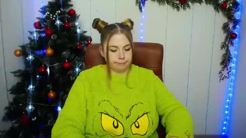 Jess online show from December 19, 7:29 am