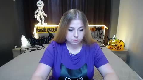 Jess online show from October 22, 6:57 am