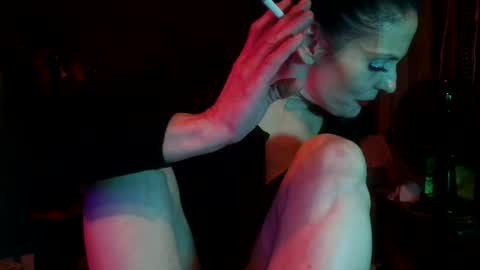 Snapshot of jessirabbit816 chatting on December 16, 5:56 am jessirabbit816 online show from December 16, 5:56 am