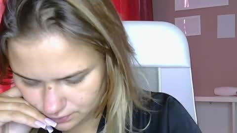 Snapshot of jesssexx6 chatting on July 8, 6:07 am jesssexx6 online show from July 8, 6:07 am