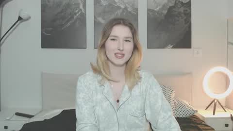 jessstonem online show from October 30, 7:47 pm