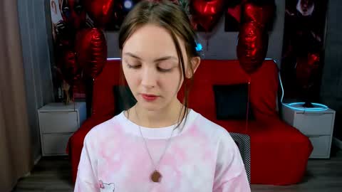 Snapshot of jessswalker chatting on February 22, 8:29 am JesssWalker online show from February 22, 8:29 am