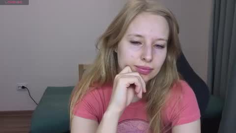Snapshot of jessy_comely chatting on July 2, 10:32 am Jessy online show from July 2, 10:32 am