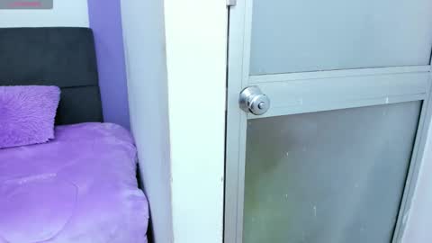 yesica online show from March 12, 3:07 pm