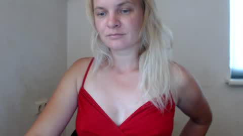 jessyangels online show from July 22, 4:10 pm