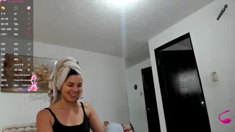 Snapshot of jessye_golden chatting on March 4, 12:55 pm jessye_golden online show from March 4, 12:55 pm