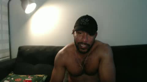 Snapshot of jesus_saab chatting on December 30, 10:34 pm jesus online show from December 30, 10:34 pm