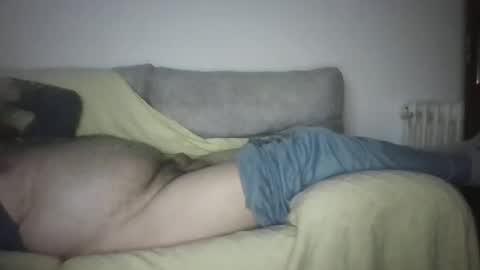 Snapshot of jesuslove27 chatting on May 16, 10:41 pm jesuslove27 online show from May 16, 10:41 pm