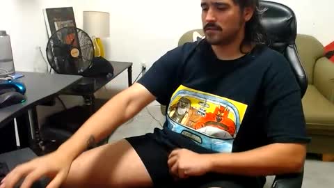 Snapshot of jesuswtf86 chatting on June 8, 9:37 pm jesuswtf86 online show from June 8, 9:37 pm