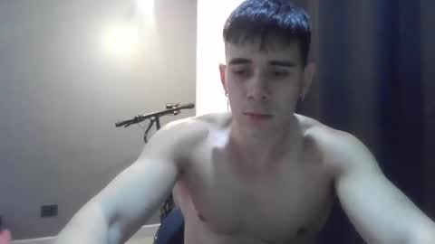 Snapshot of jesusxclr8 chatting on May 4, 2:18 am jesusxclr8 online show from May 4, 2:18 am
