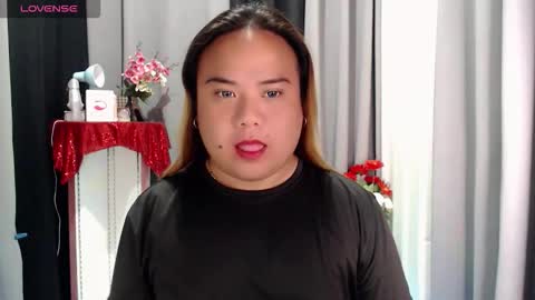 Snapshot of jesy_001 chatting on October 25, 7:38 am jesy_001 online show from October 25, 7:38 am