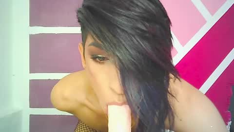 Ale online show from June 4, 8:26 pm