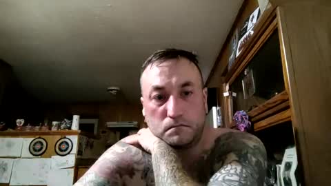jettadude5 online show from June 30, 1:17 am