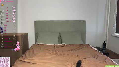 Snapshot of jettamona chatting on September 27, 5:23 am Mona online show from September 27, 5:23 am