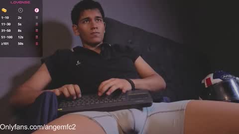 Snapshot of jettwild chatting on March 16, 7:07 pm jett online show from March 16, 7:07 pm