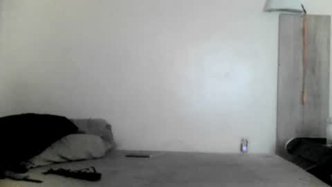Snapshot of jeukhieqzkke chatting on June 27, 10:59 pm jeukhieqzkke online show from June 27, 10:59 pm