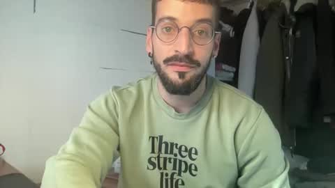 Snapshot of jeunemek00779042 chatting on March 10, 1:16 pm JEUNEMEK007 online show from March 10, 1:16 pm