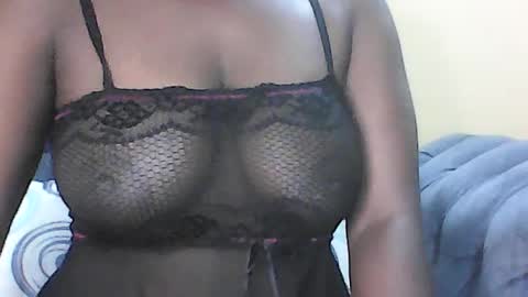 jewel_18 online show from August 7, 10:06 am