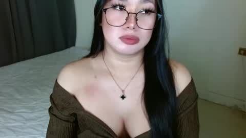 Snapshot of jewel_28 chatting on February 15, 1:31 am Jewel online show from February 15, 1:31 am