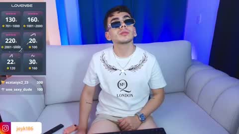 jey keler online show from October 29, 9:44 am