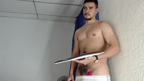 Juan David online show from March 3, 11:54 pm