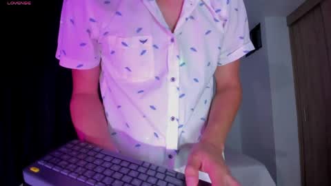 Snapshot of jeyden_camilo chatting on May 7, 3:12 am Jeyden Camilo online show from May 7, 3:12 am