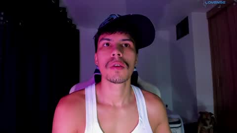 Snapshot of jeyden_camilo chatting on June 1, 9:49 pm Jeyden Camilo online show from June 1, 9:49 pm
